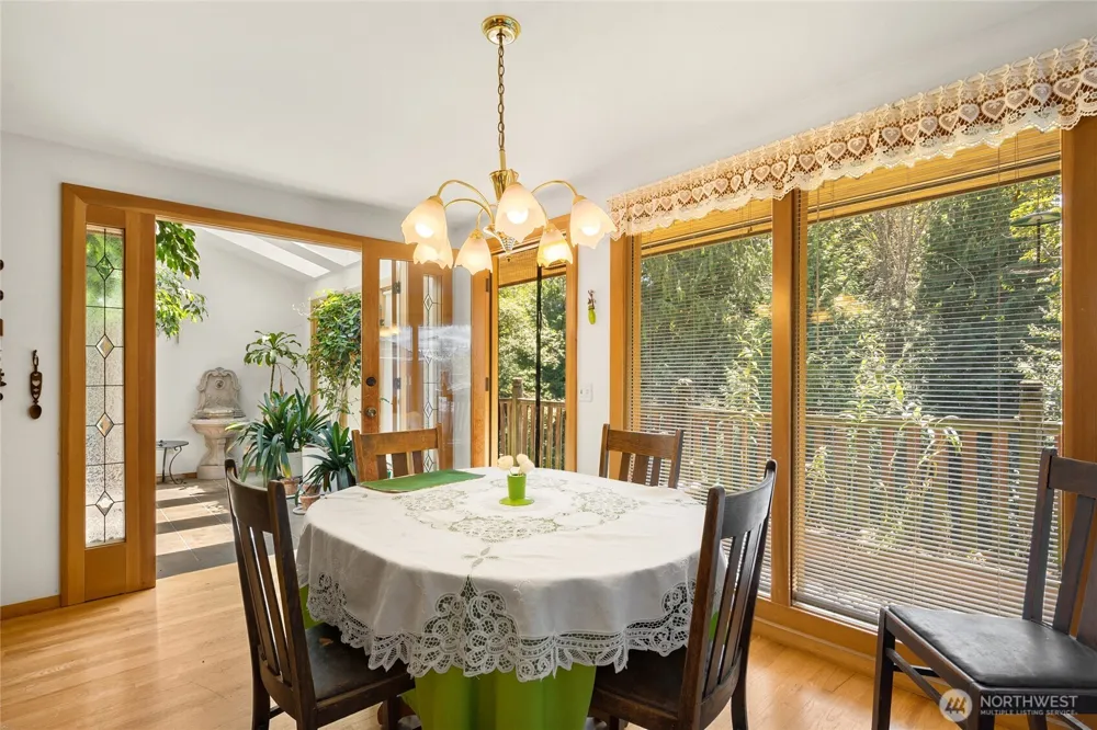 351 NE 163rd Shoreline, WA 98155