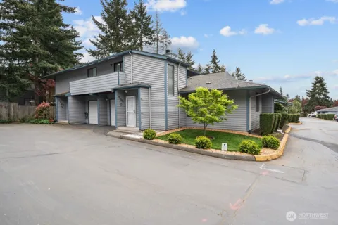 1826 S 330th #D