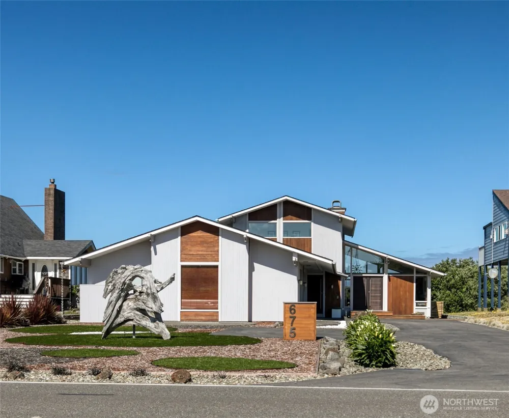 675 Ocean Shores Boulevard SW Ocean Shores, WA 98569