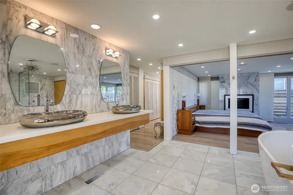 675 Ocean Shores Boulevard SW Ocean Shores, WA 98569
