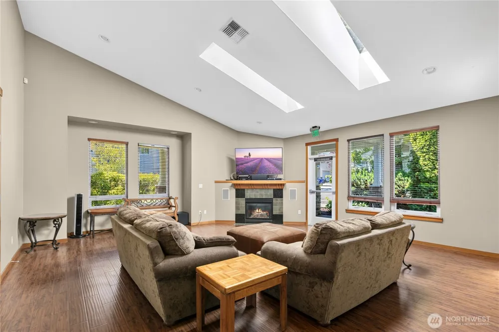 1855 SE Trossachs Boulevard #2001 Sammamish, WA 98075