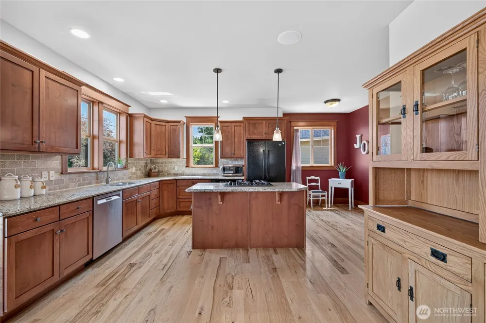 2610 Tuscany Lane Malaga, WA 98828