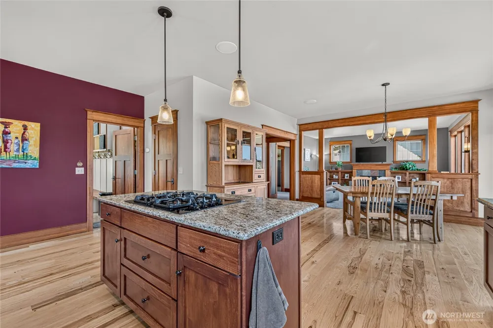 2610 Tuscany Lane Malaga, WA 98828
