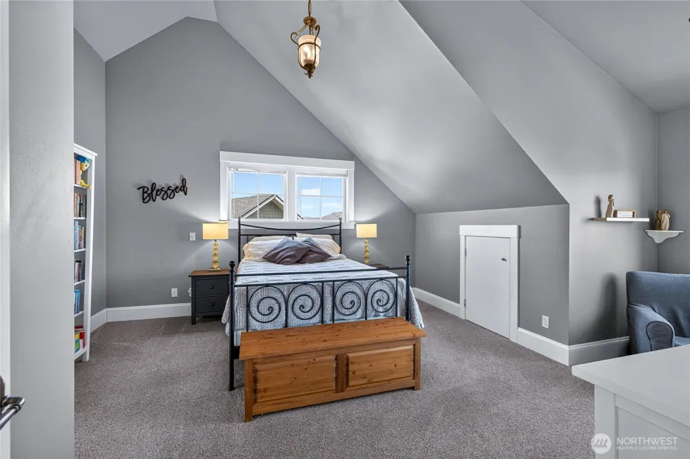 2610 Tuscany Lane Malaga, WA 98828