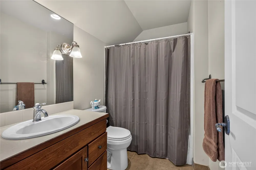 2610 Tuscany Lane Malaga, WA 98828