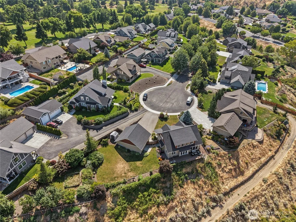 2610 Tuscany Lane Malaga, WA 98828