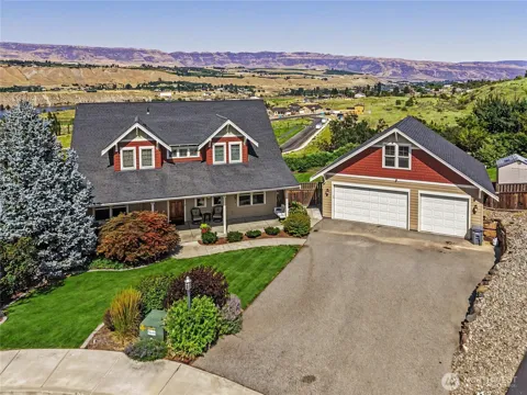 2610 Tuscany Lane