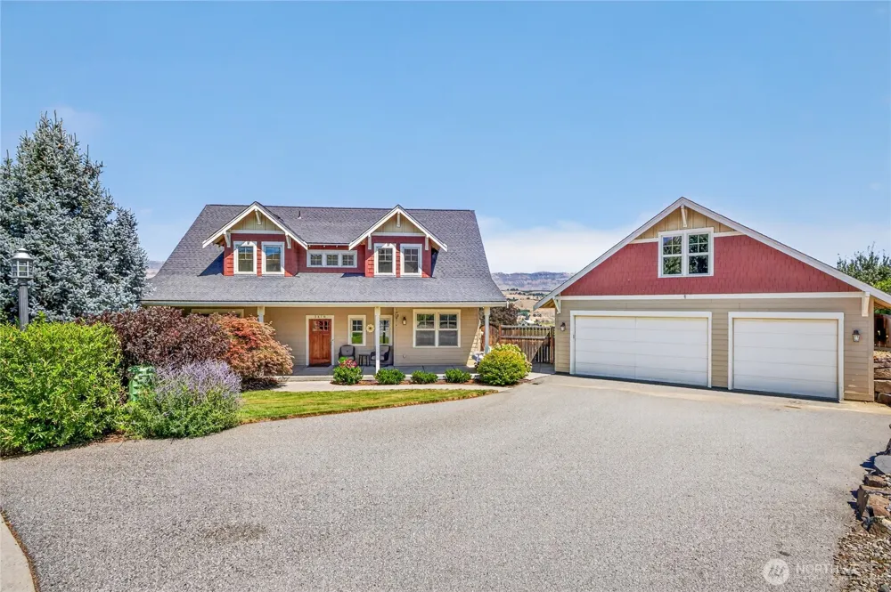 2610 Tuscany Lane Malaga, WA 98828