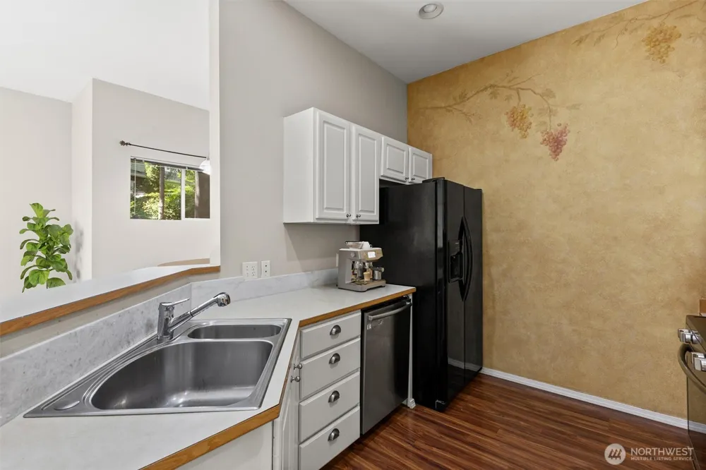 5383 164th Avenue SE Bellevue, WA 98006