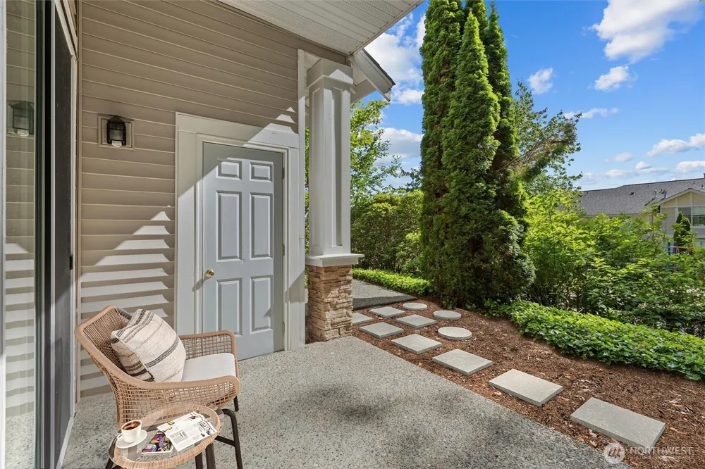 5383 164th Avenue SE Bellevue, WA 98006