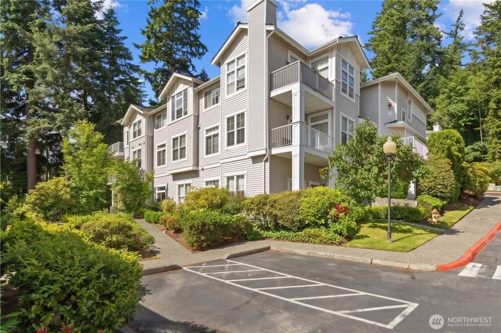 5383 164th Avenue SE Bellevue, WA 98006
