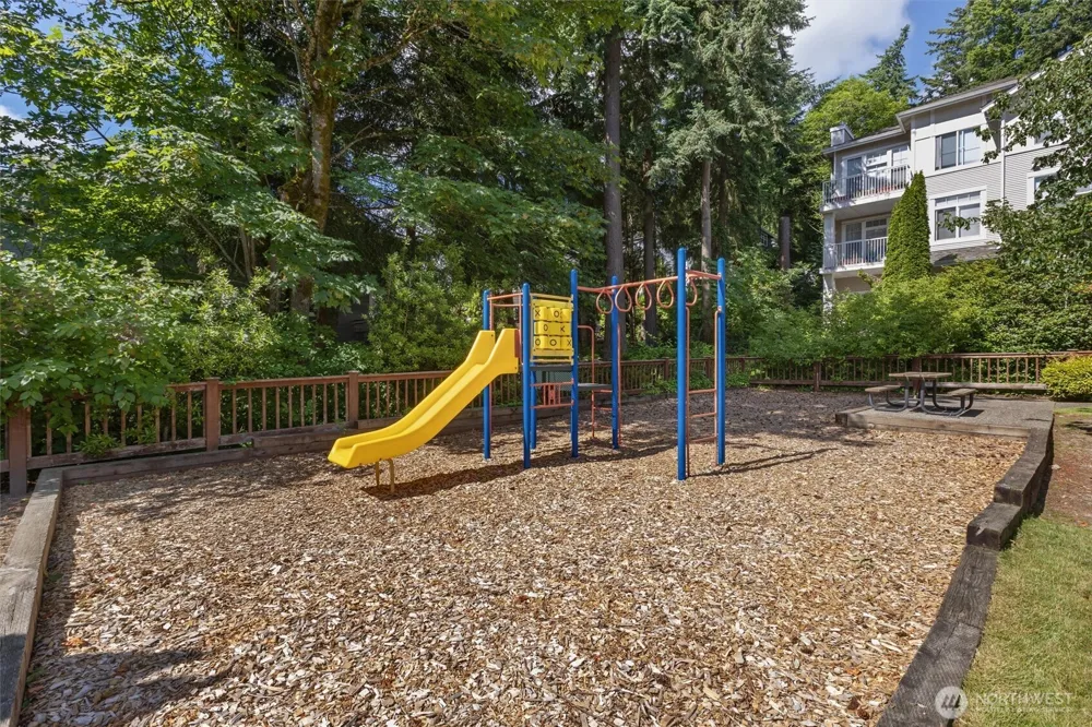 5383 164th Avenue SE Bellevue, WA 98006