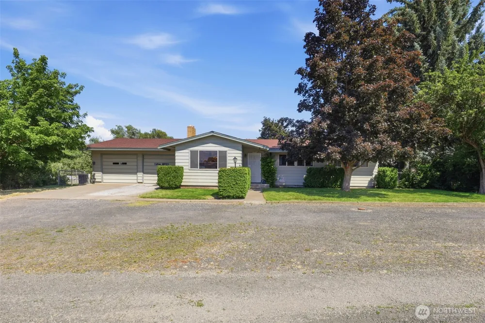 401 11th Street Davenport, WA 99122
