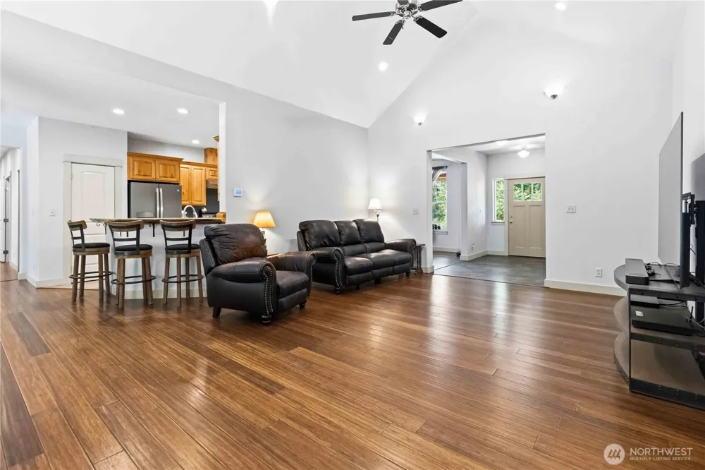 230 Riley Court Toutle, WA 98649