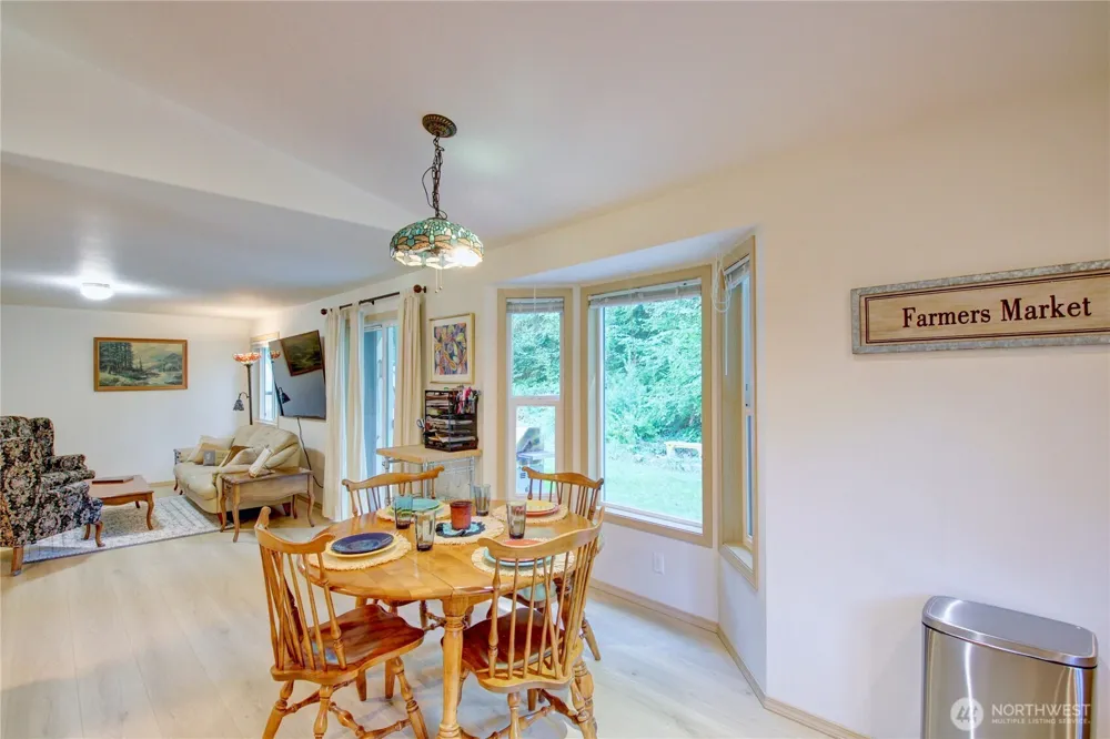 7674 Cedar Park Concrete, WA 98237