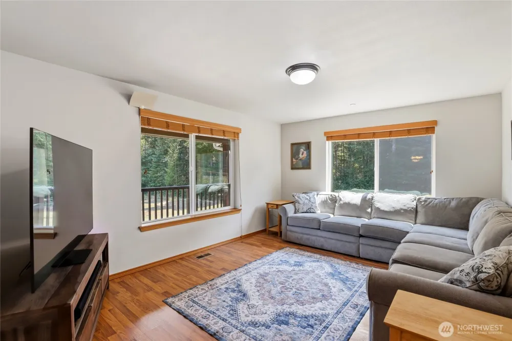 11234 Wicks Lake Road SW Port Orchard, WA 98367