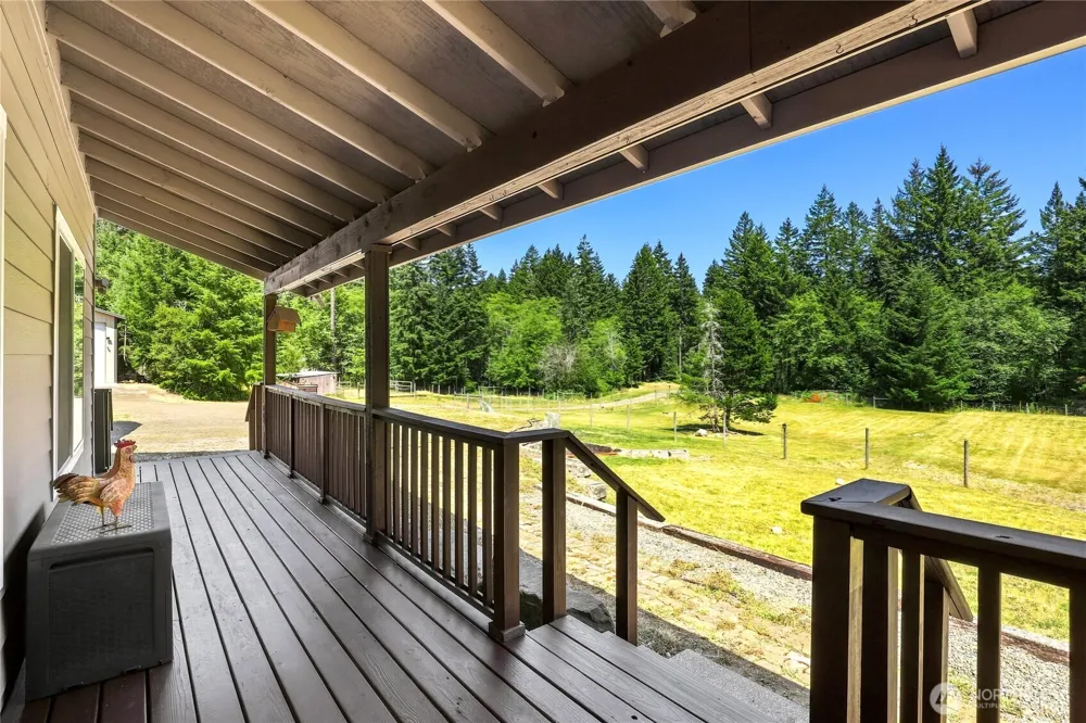 11234 Wicks Lake Road SW Port Orchard, WA 98367