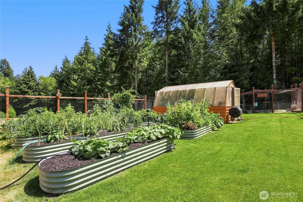 11234 Wicks Lake Road SW Port Orchard, WA 98367