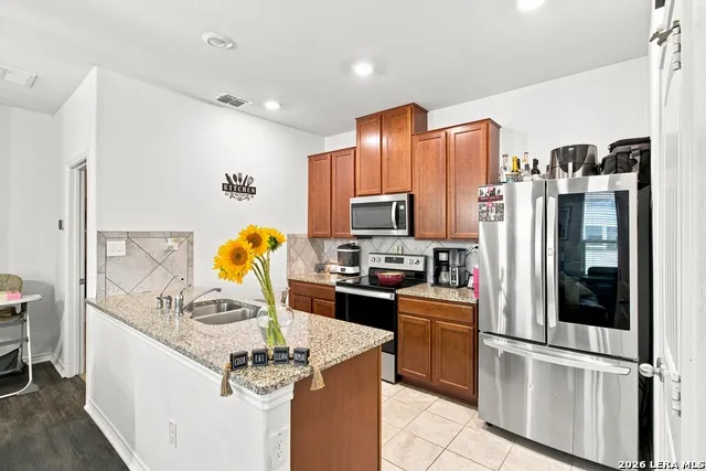 11339 October Stead San Antonio, TX 78254
