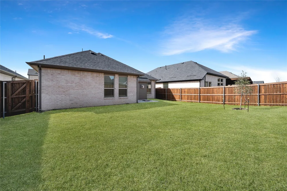 1805 Piedmont Place Celina, TX 75009