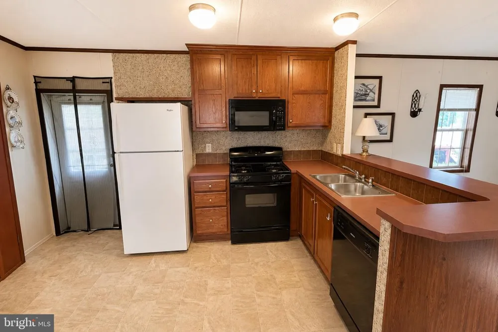 11540 PHILADELPHIA RD #21 White Marsh, MD 21162