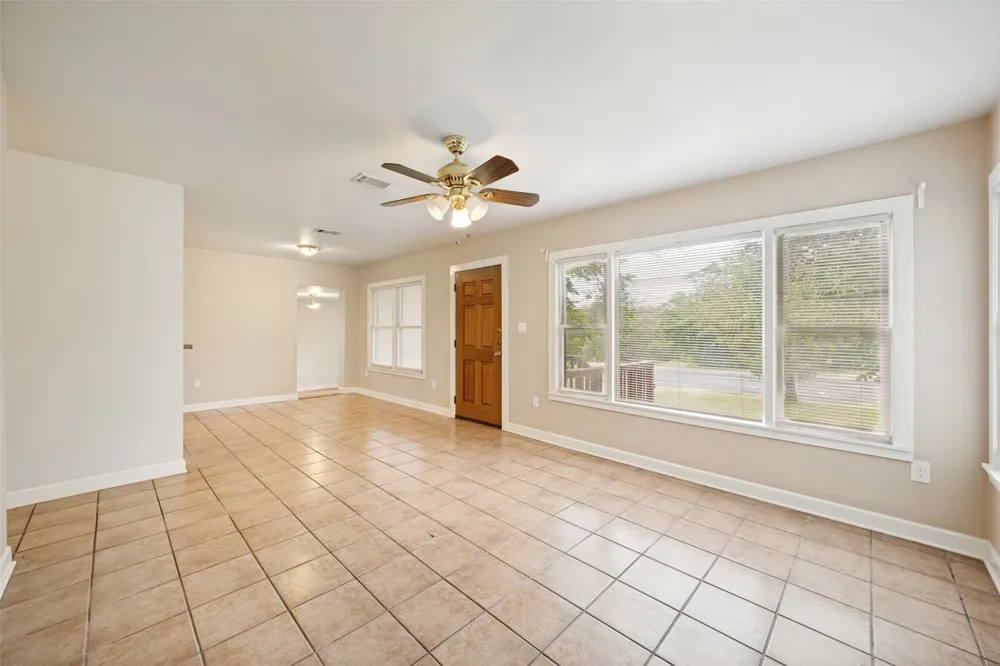 205 Woodward Street Austin, TX 78704