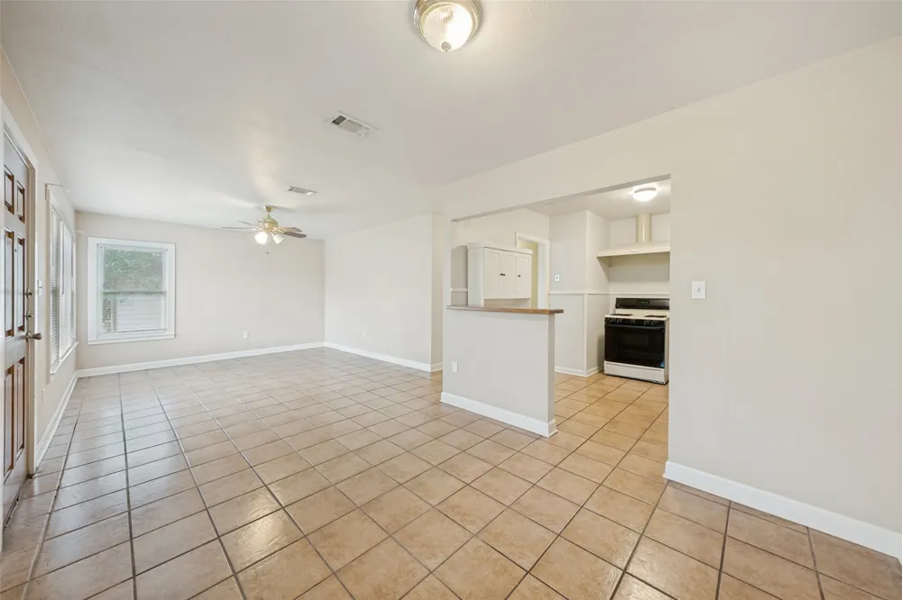 205 Woodward Street Austin, TX 78704