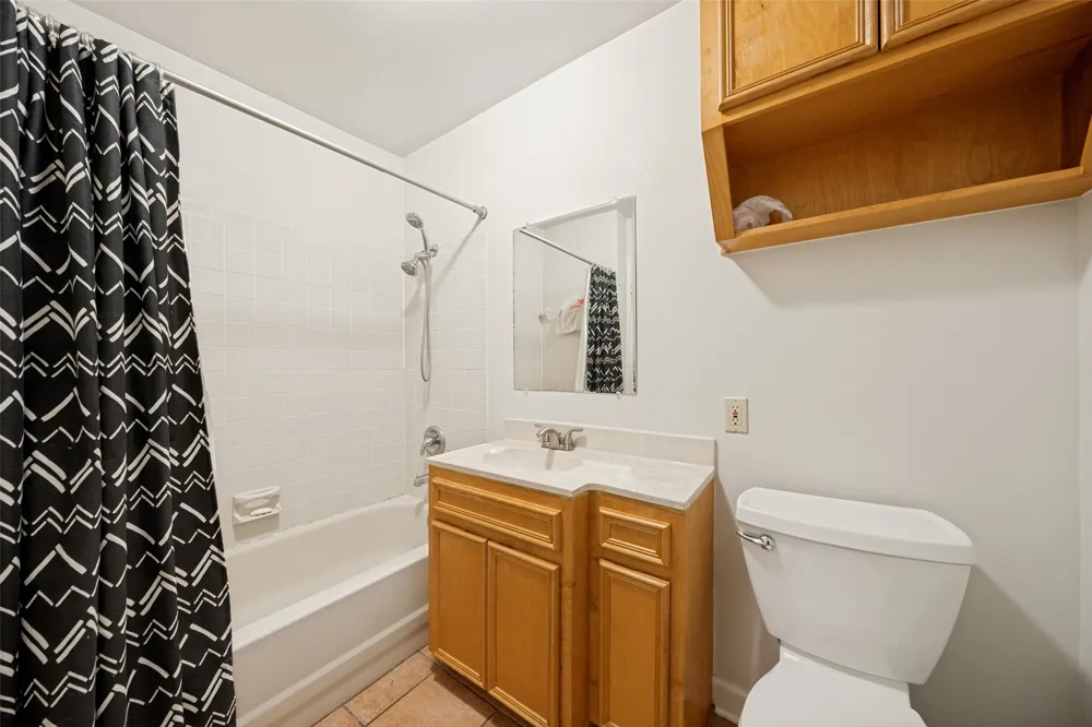 205 Woodward Street Austin, TX 78704