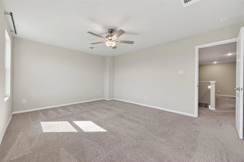 940 21st Street Hempstead, TX 77445