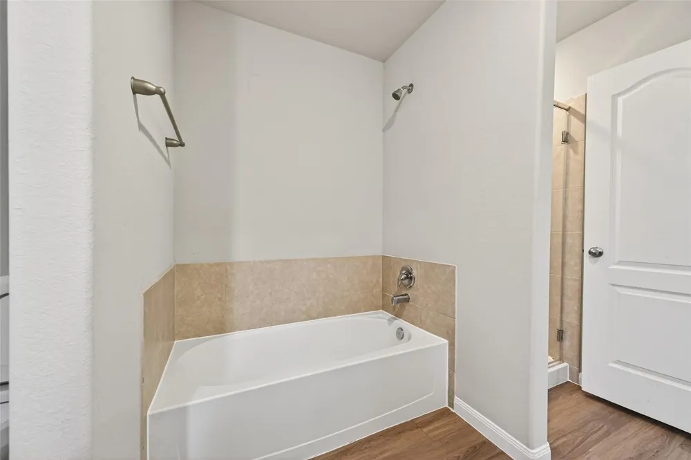 940 21st Street Hempstead, TX 77445