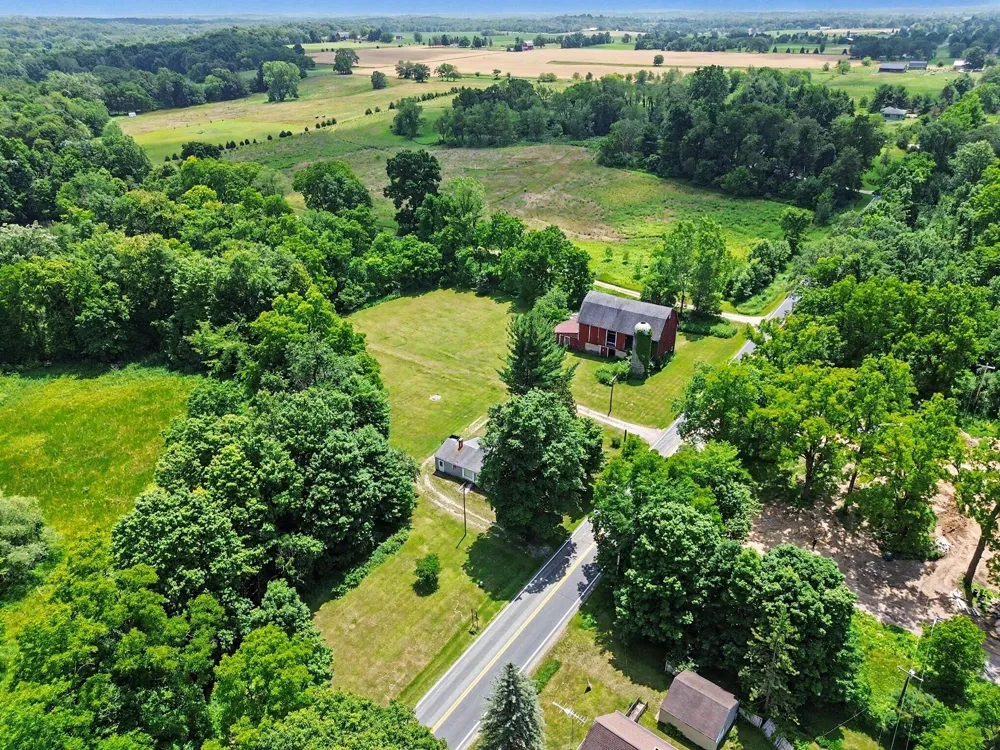 5901 Sharon Hollow Road Manchester, MI 48158