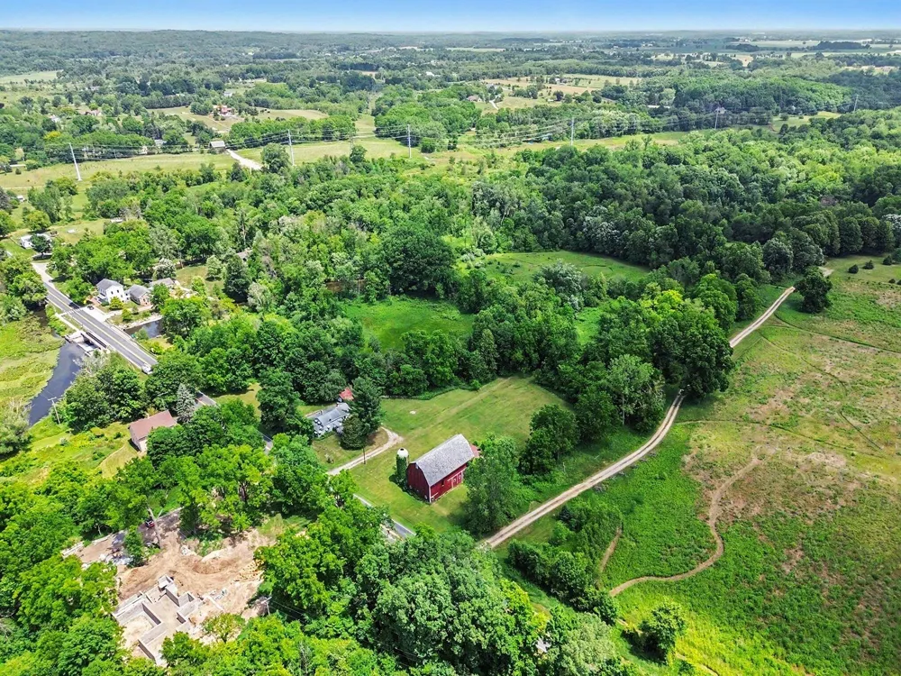 5901 Sharon Hollow Road Manchester, MI 48158