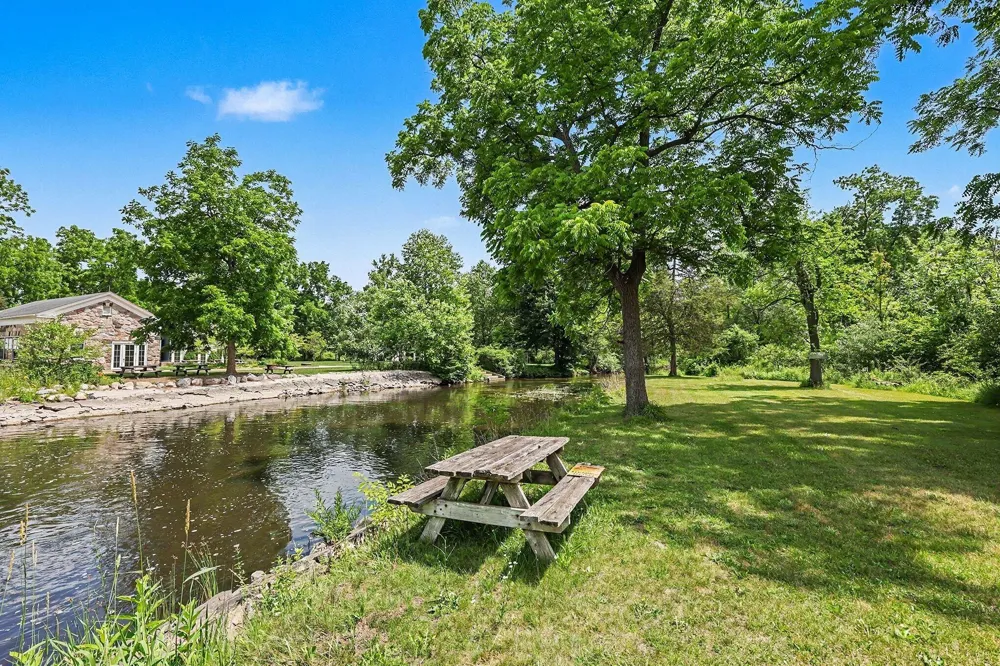 5901 Sharon Hollow Road Manchester, MI 48158