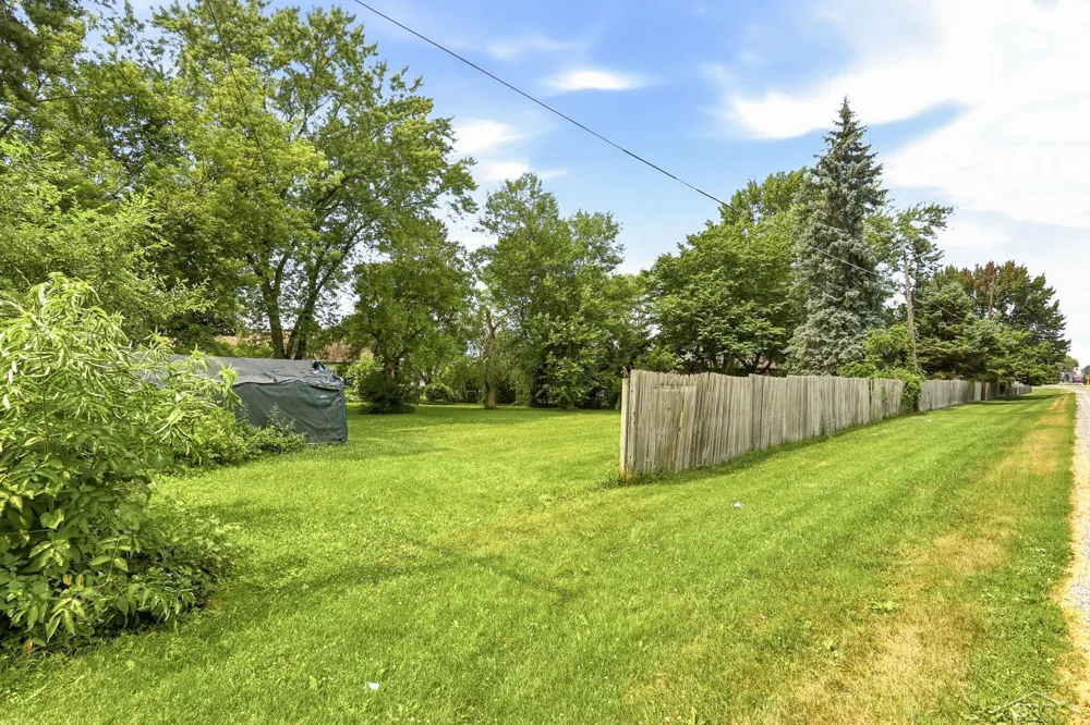 3978 Michigan Avenue Carrollton Township, MI 48604
