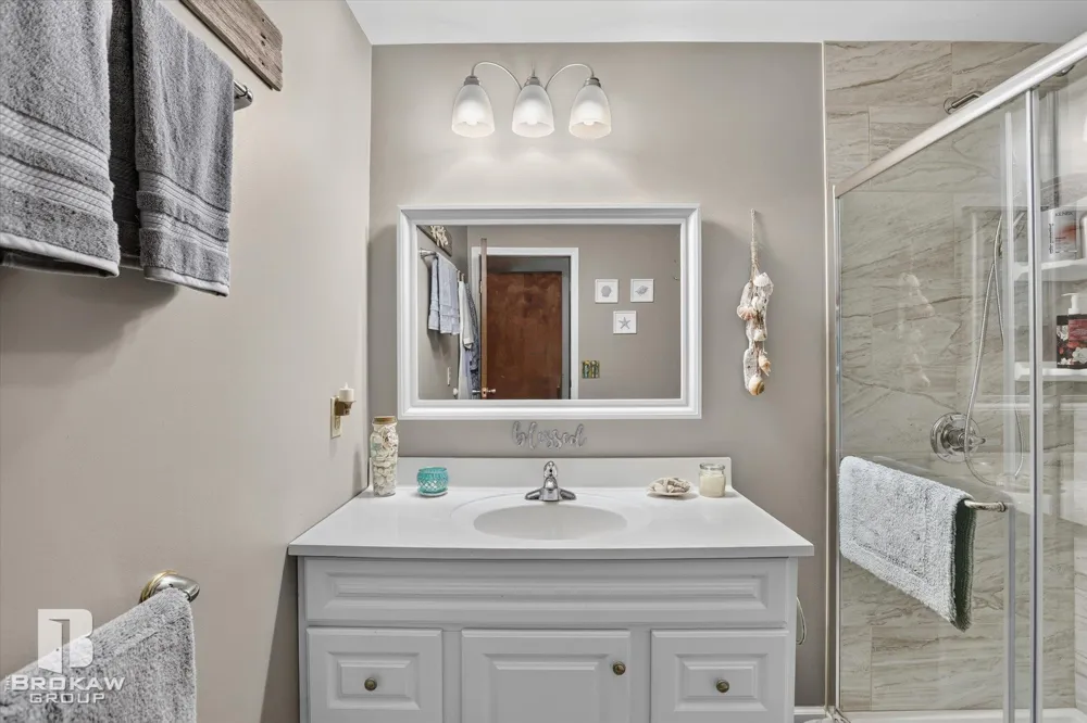 393 Sage lake Road Hill Township, MI 48739
