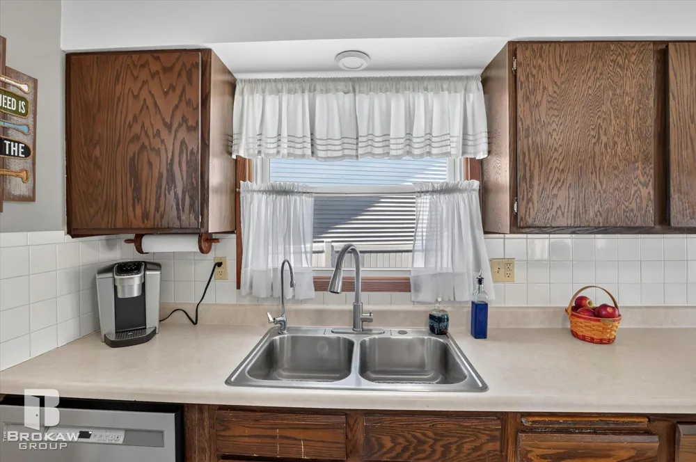 393 Sage lake Road Hill Township, MI 48739