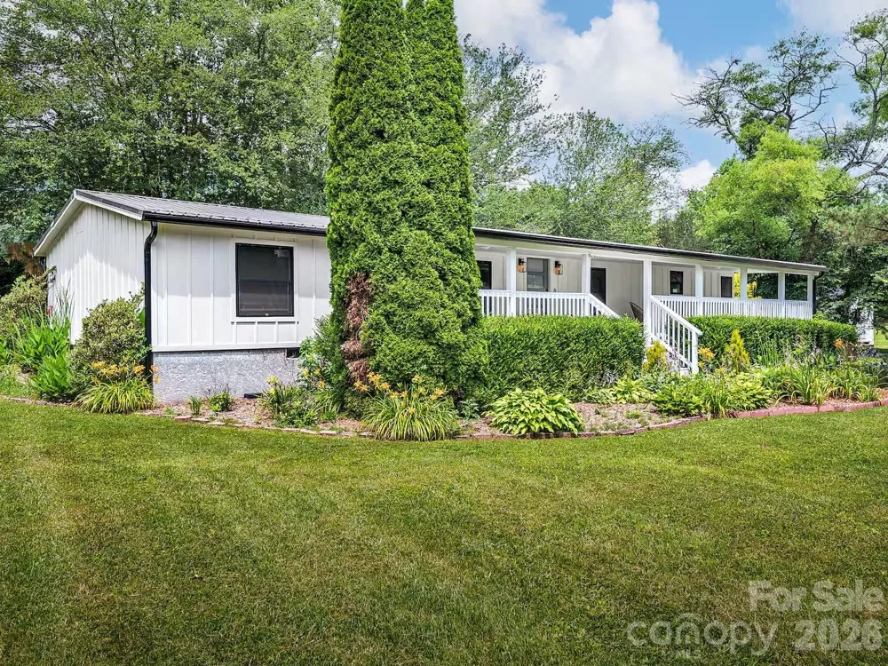2 Shady Oak Lane Arden, NC 28704