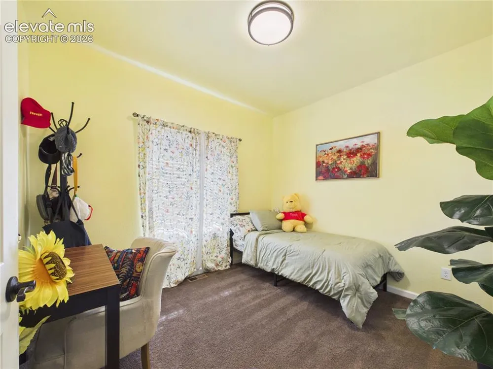 231 S Wiggins Drive Pueblo West, CO 81007