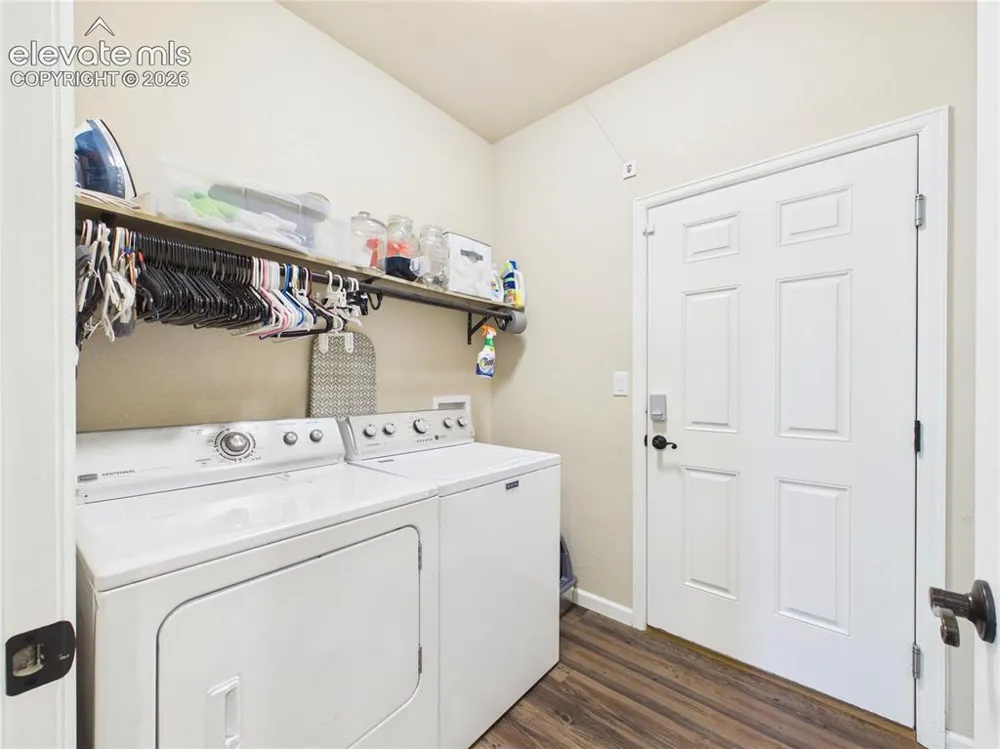 231 S Wiggins Drive Pueblo West, CO 81007