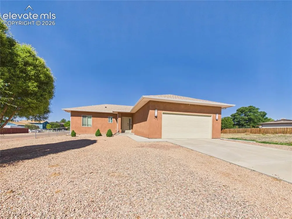 231 S Wiggins Drive Pueblo West, CO 81007