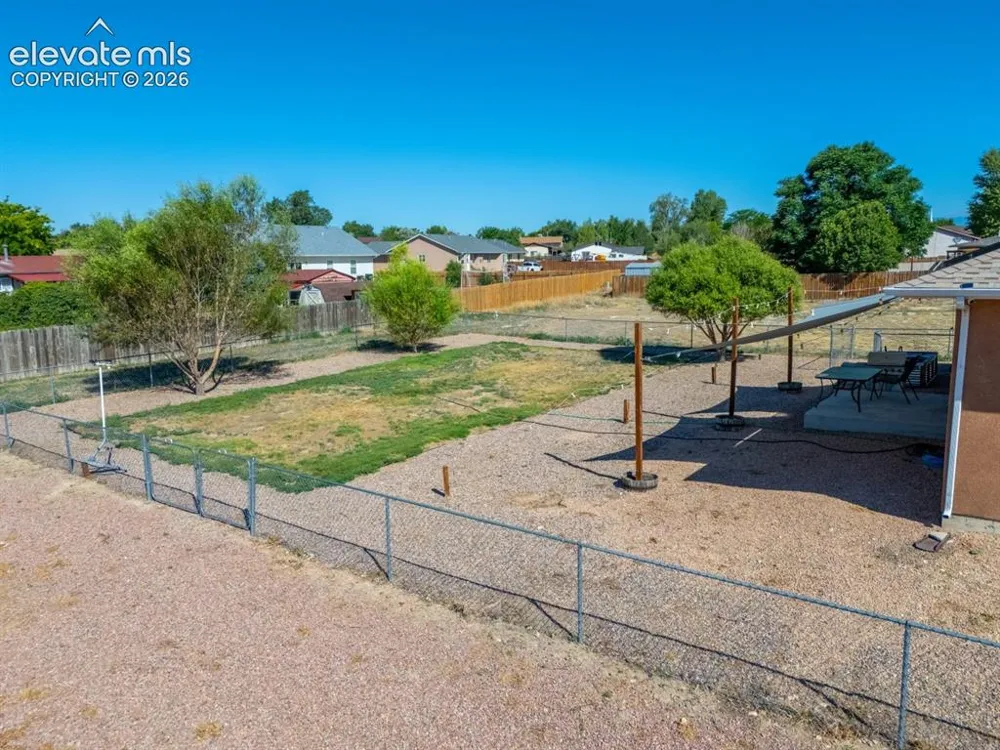 231 S Wiggins Drive Pueblo West, CO 81007