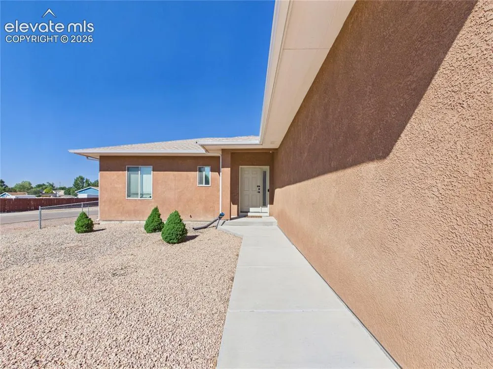 231 S Wiggins Drive Pueblo West, CO 81007