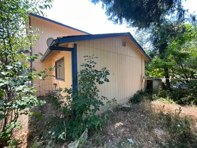 32995 Weatherly Lane North Fork, CA 93643