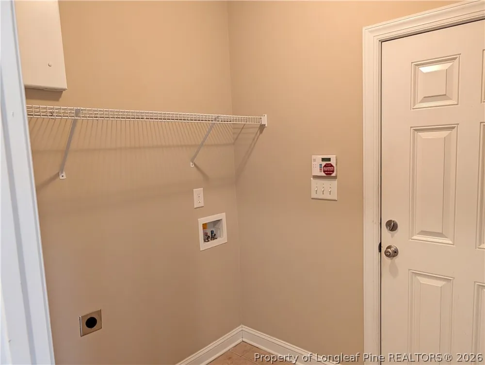 5817 Lady Way Hope Mills, NC 28348