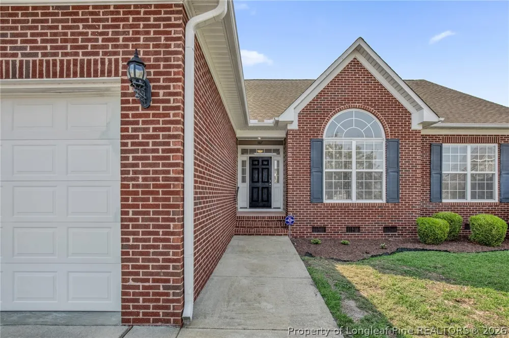 5817 Lady Way Hope Mills, NC 28348