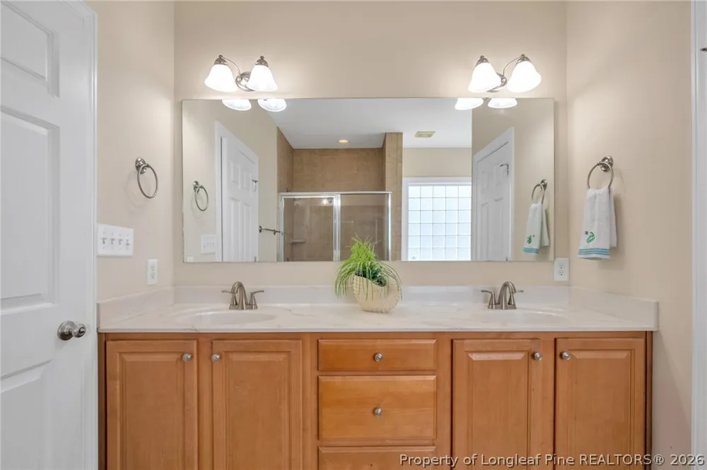 5817 Lady Way Hope Mills, NC 28348
