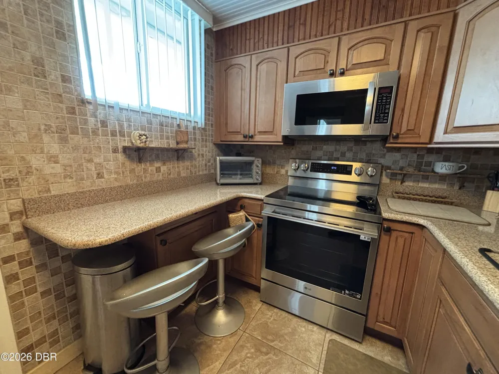 2727 Atlantic Avenue #511 Daytona Beach, FL 32118