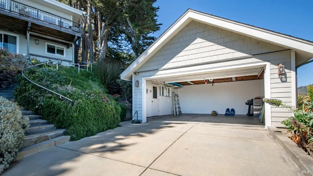 120 Sunset Way Muir Beach, CA 94965