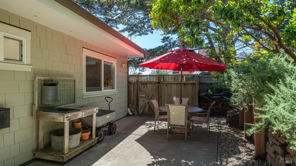 120 Sunset Way Muir Beach, CA 94965