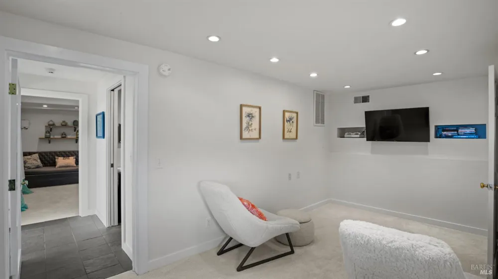 120 Sunset Way Muir Beach, CA 94965